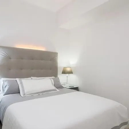 Near Fcb Stadium Up To 8 One Car Free Parking Apartment Barcelona
