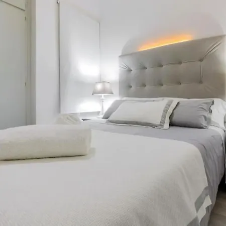 Near Fcb Stadium Up To 8 One Car Free Parking Apartment Barcelona