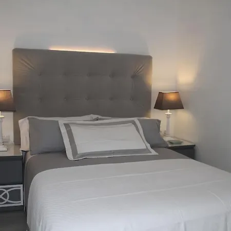 Near Fcb Stadium Up To 8 One Car Free Parking Barcelona
